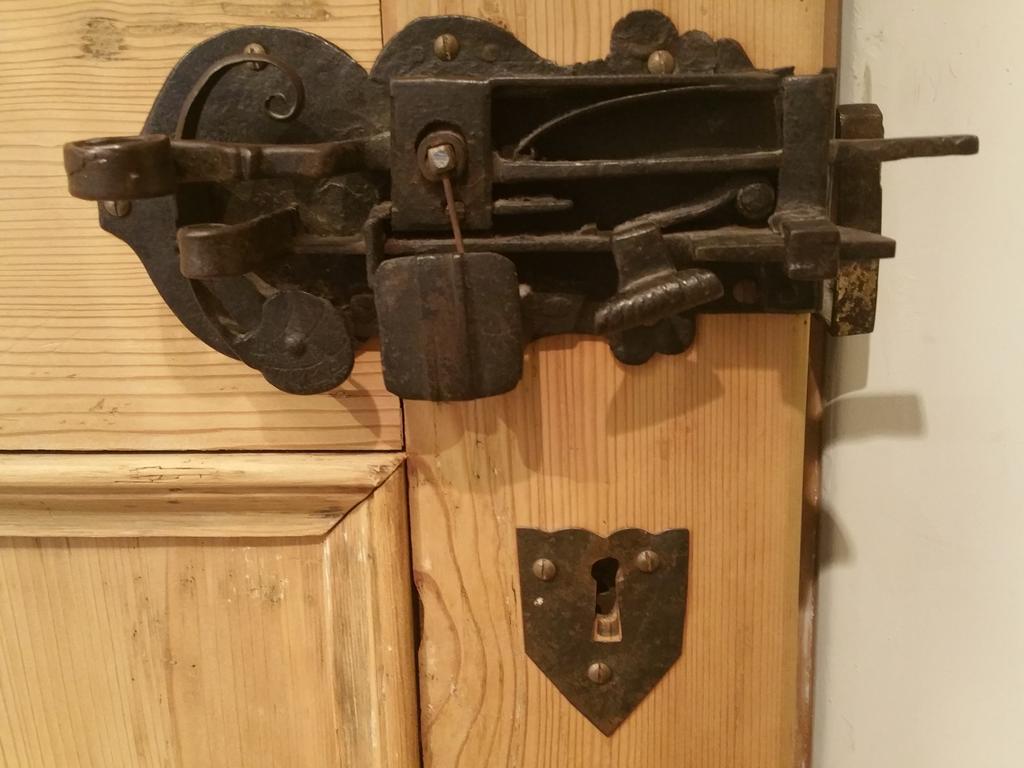 Haus Wartenberg Salzburg Bagian luar foto